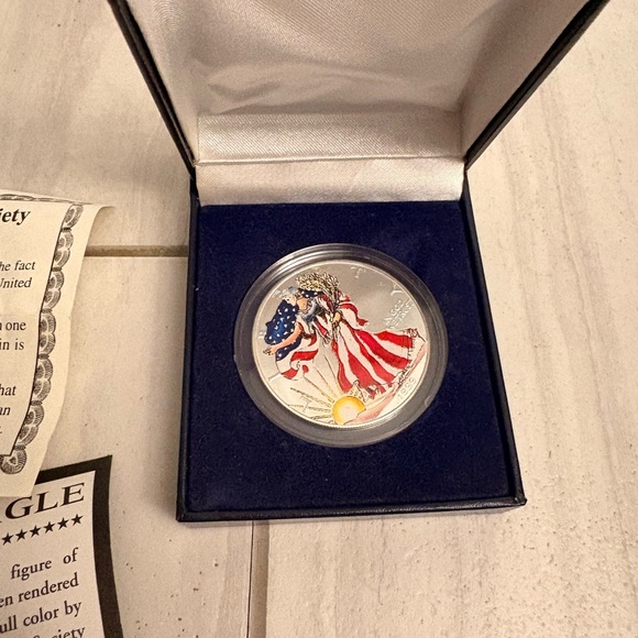 1999 American Eagle Walking Liberty  Colorized 1oz .999 SILVER Dollar w/Box, COA - Picture 5 of 8